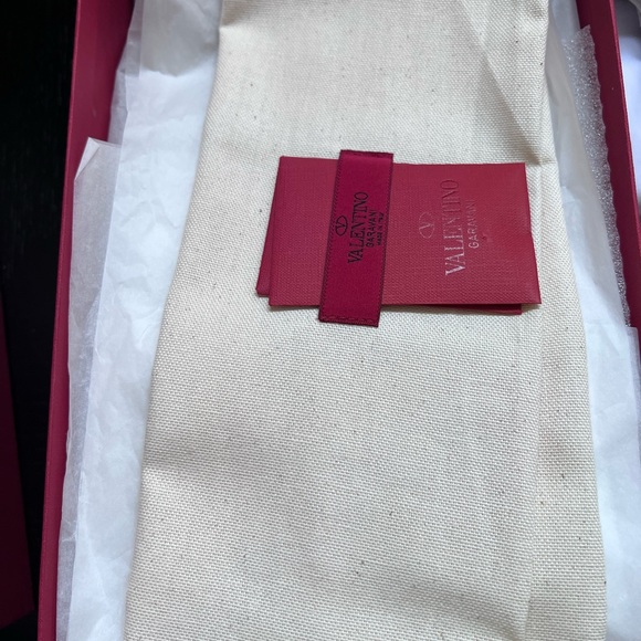 New in box size 36 Valentino ballerina studded flats - Picture 3 of 4